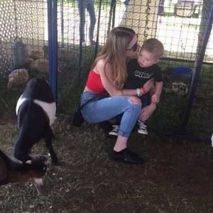 Meet your Posher, Brandy